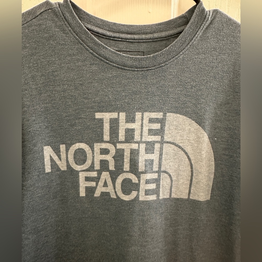 Men's Small North Face Shirt Blue.
